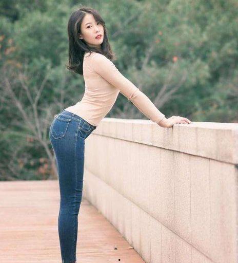 国产极品牛仔裤美女视频,国产极品牛仔裤美女视频集锦