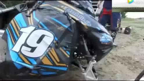 国产摩托车水上行驶视频,创新科技引领水上骑行新潮流