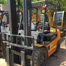 国产叉车42吨视频