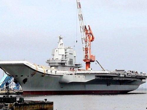 国产航母自动装弹机视频