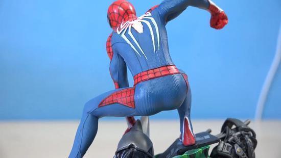 国产蜘蛛侠开箱视频,炫酷装备，科技感十足！